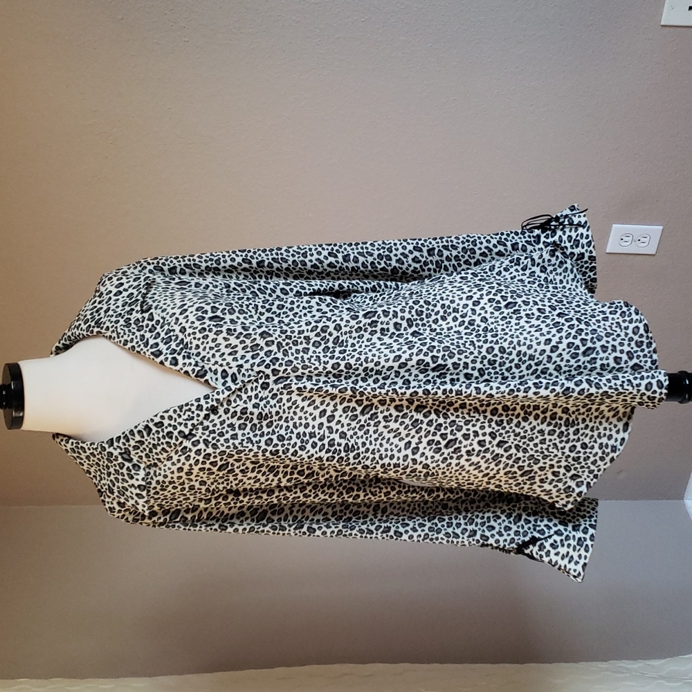 Gemini Cheetah Print chiffon long-sleeve top Size XXXL